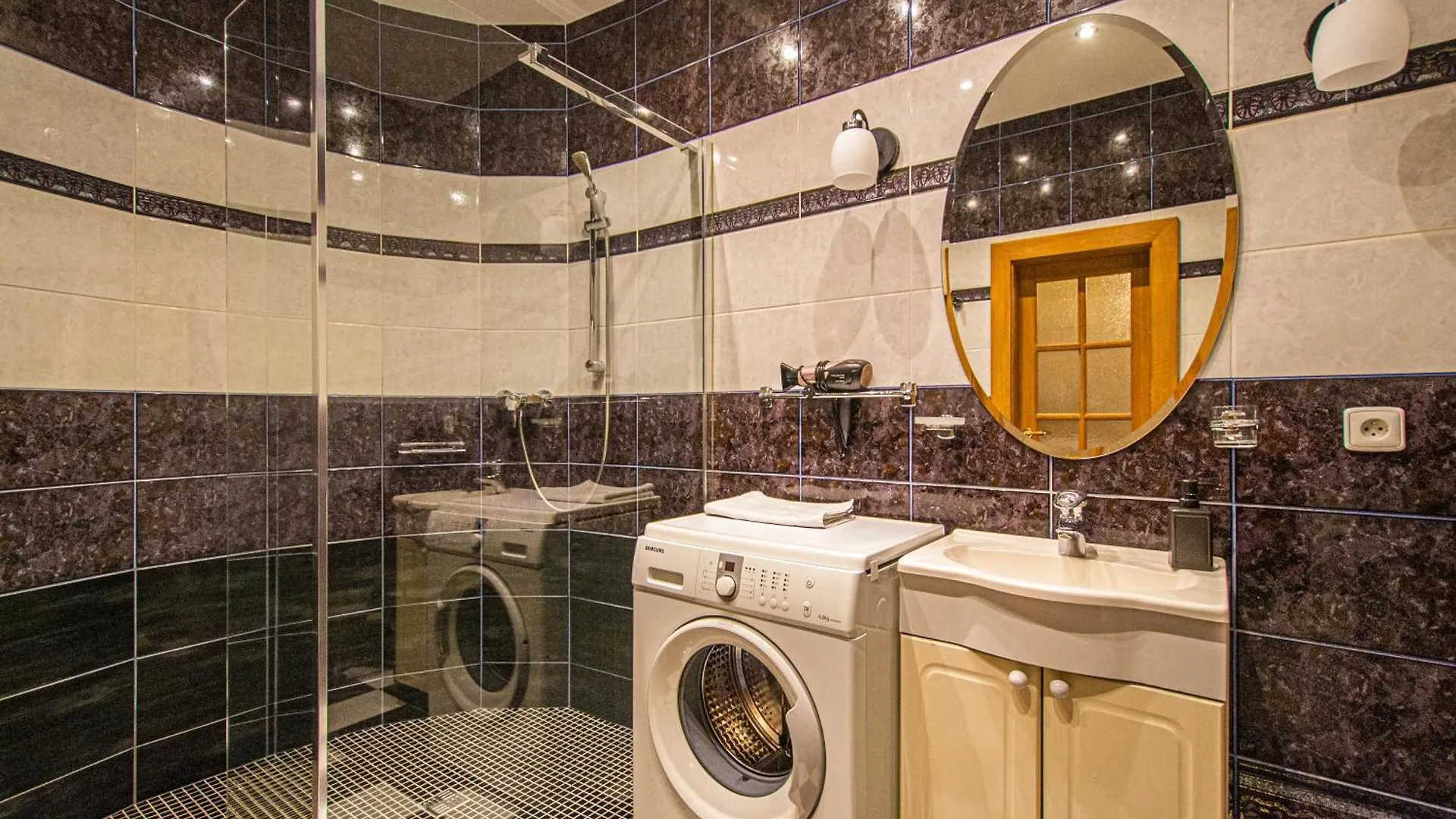 Main Prague Square Apartments Sauna And Fireplace 0*,  Tjekkiet